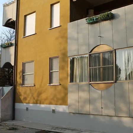 Condominio Ai Dogi דירה *